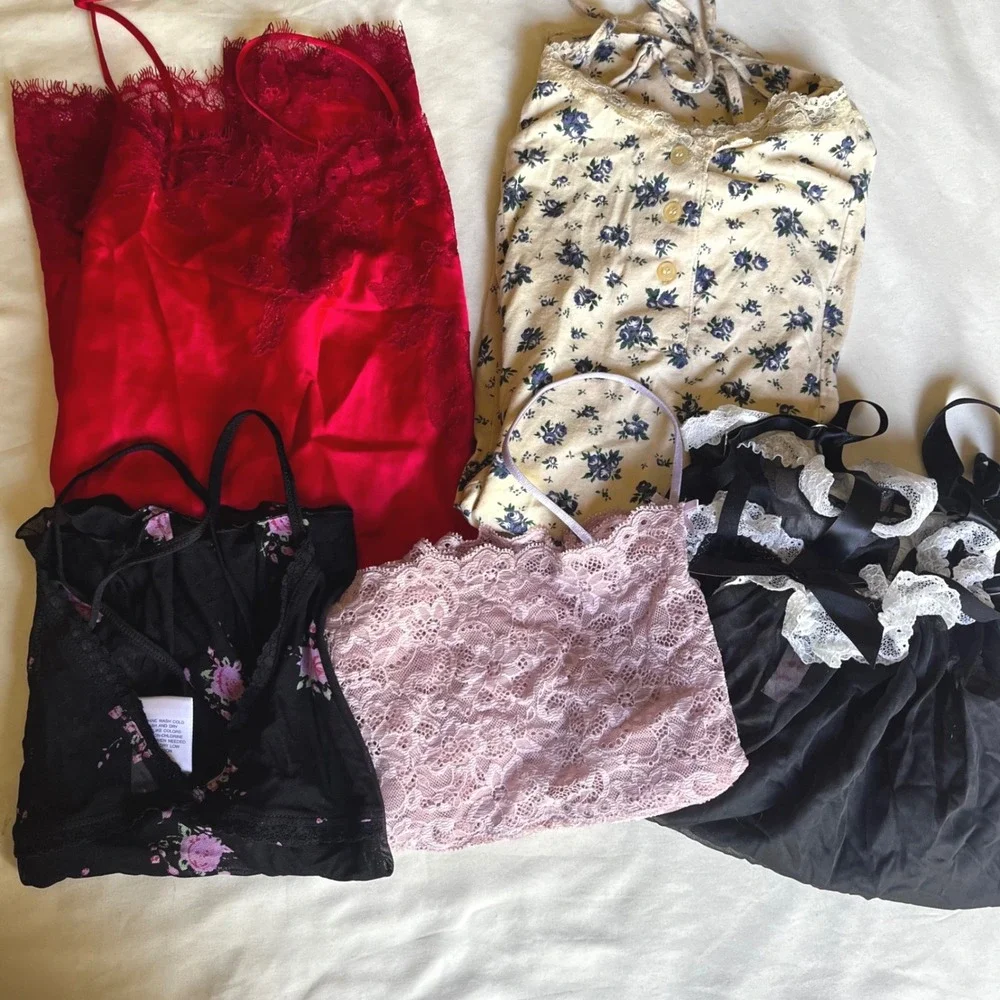 Y2K Victoria's Secret Lingerie Lot M Coquette Lace Slip Cami Sleepwear Bundle
